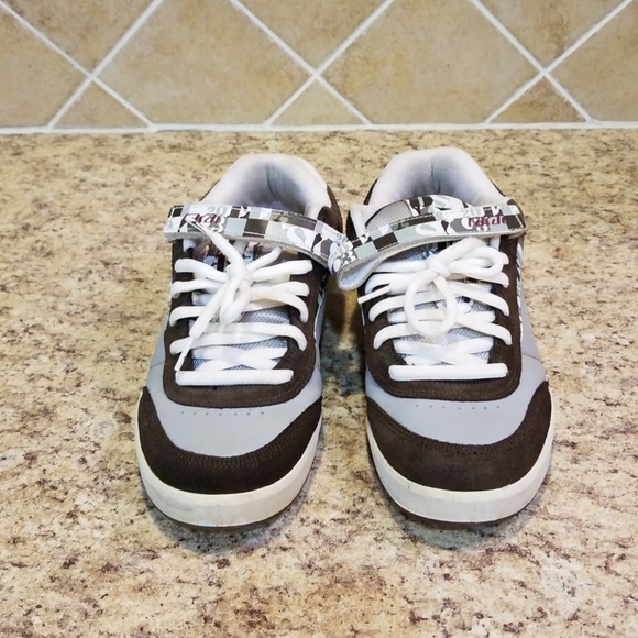 lakai chocolate shoes